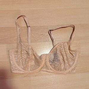 Victoria's Secret Lace Bra - Tan